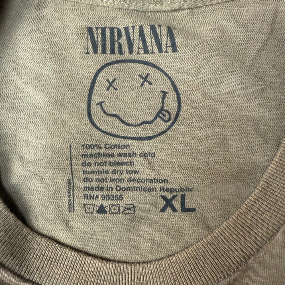 Nirvana Band Tee Mens XL Smiley Face Graphic‎ T Shirt Grunge Rock Retro NWOT - Picture 8 of 9